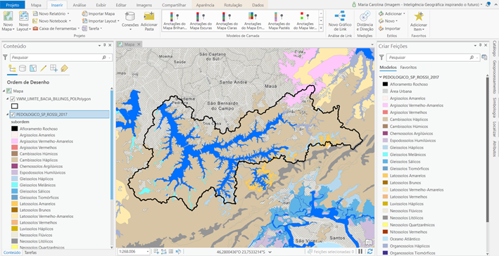 Adicionando informações de pedologia apenas arrastando da pasta de meu computador ao meu mapa no ArcGIS Pro