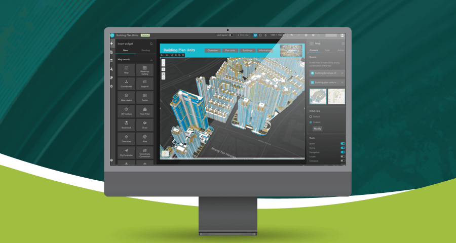 Imagem de um monitor exibindo uma visualização 3D de um plano urbano no ArcGIS. A interface mostra edifícios detalhados com diferentes camadas de dados visíveis, como planta baixa e unidades do prédio. À esquerda, há um painel de ferramentas com opções para adicionar widgets, coordenadas e camadas de mapa. A composição da imagem enfatiza o uso de tecnologias GIS para planejamento urbano e visualização de dados em três dimensões.