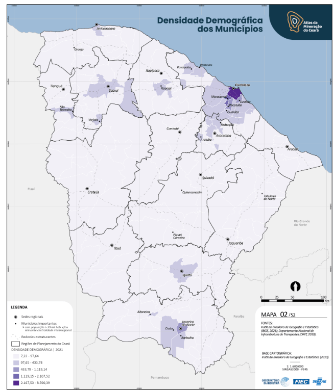 Mapa do Ceará mostrando a densidade demográfica dos municípios, com gradação de roxo indicando a densidade populacional em diferentes áreas, destacando municípios como Fortaleza, Crato e Sobral.