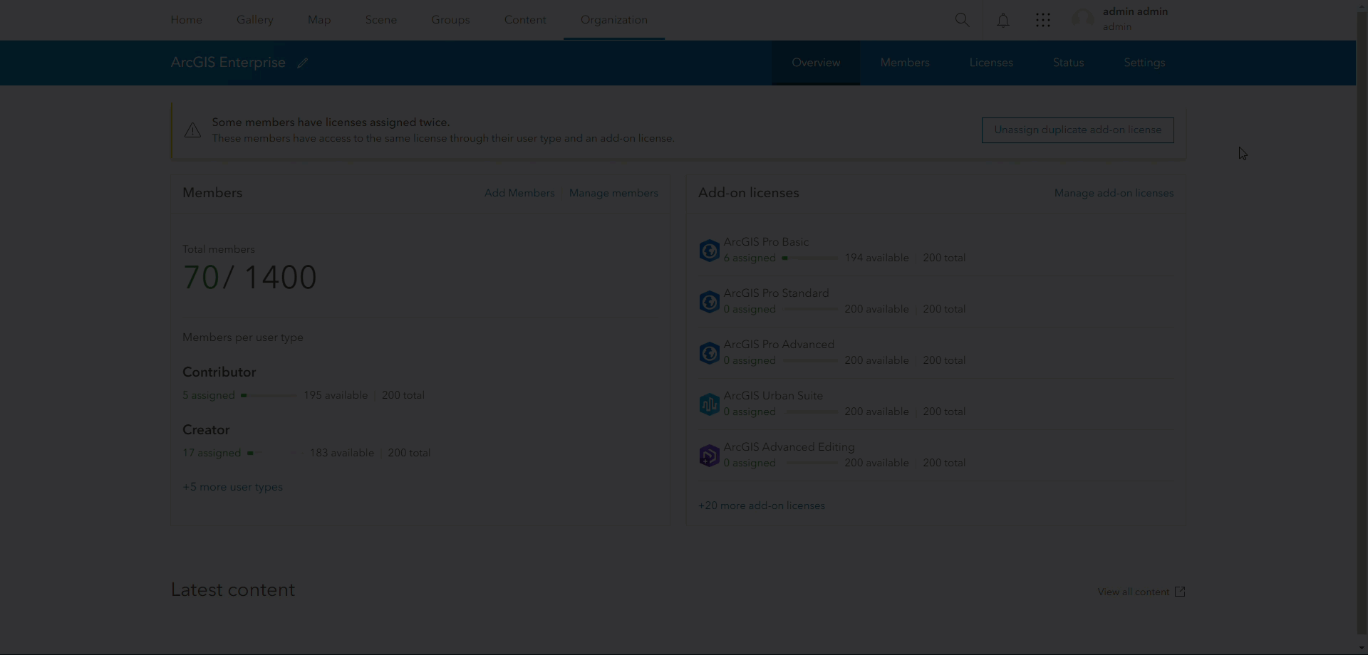 Animação demonstrando o processo de reatribuição de User Types no ArcGIS Enterprise após o upgrade para a versão 11.4, com seleção e atualização em lote.