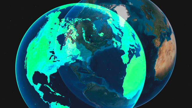 Gestão centralizada de dados geoespaciais com ArcGIS, incluindo edição offline e compartilhamento em equipe."